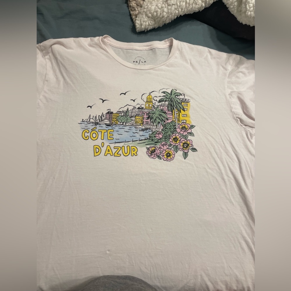 PacSun graphic tee